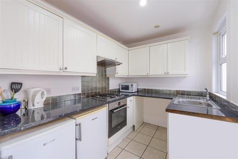 134 Miles Road, Epsom, KT19 9AB