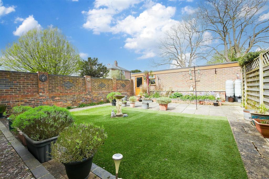 Rear garden