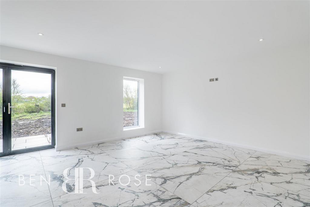 Kitchen/Breakfast/Family Room