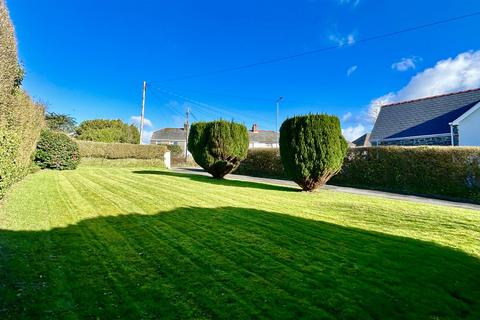 3 bedroom semi-detached house for sale, Dale Road, Haverfordwest