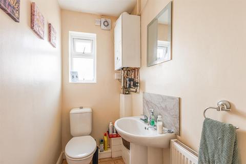 4 bedroom end of terrace house for sale, Hill Street, Stockingford, Nuneaton