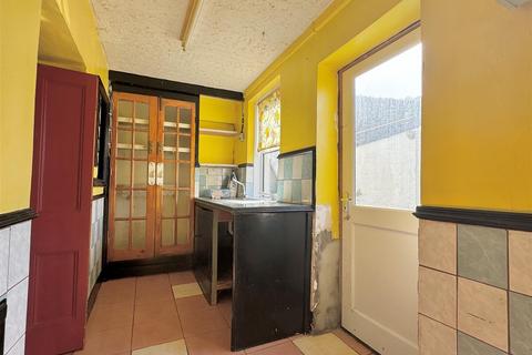 28 Castle Street, Northam, Bideford, EX39 1AT