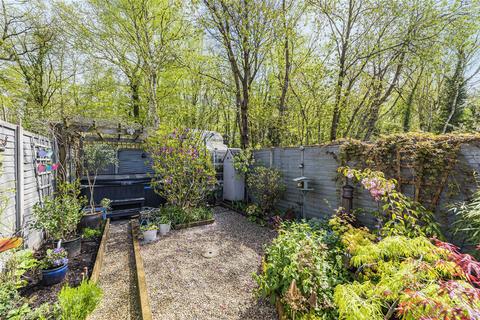 17 Chestnut Lane, Vigo, Gravesend, DA13 0TB