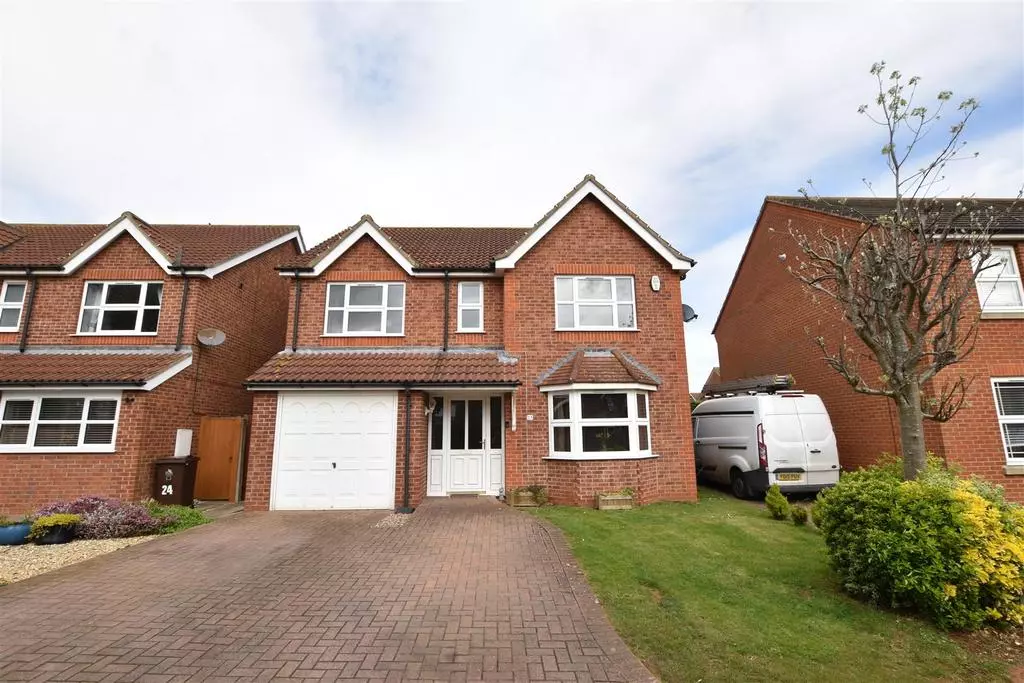 4 bedroom detached house for sale