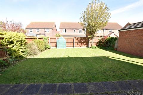 25 Cherry Close, Humberston, Grimsby, DN36 4US