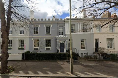 3 bedroom apartment to rent, Clarence Road, Cheltenham GL52