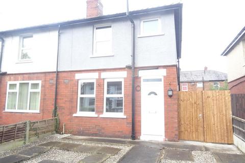 3 bedroom terraced house to rent, Warrington Road, Leigh WN7
