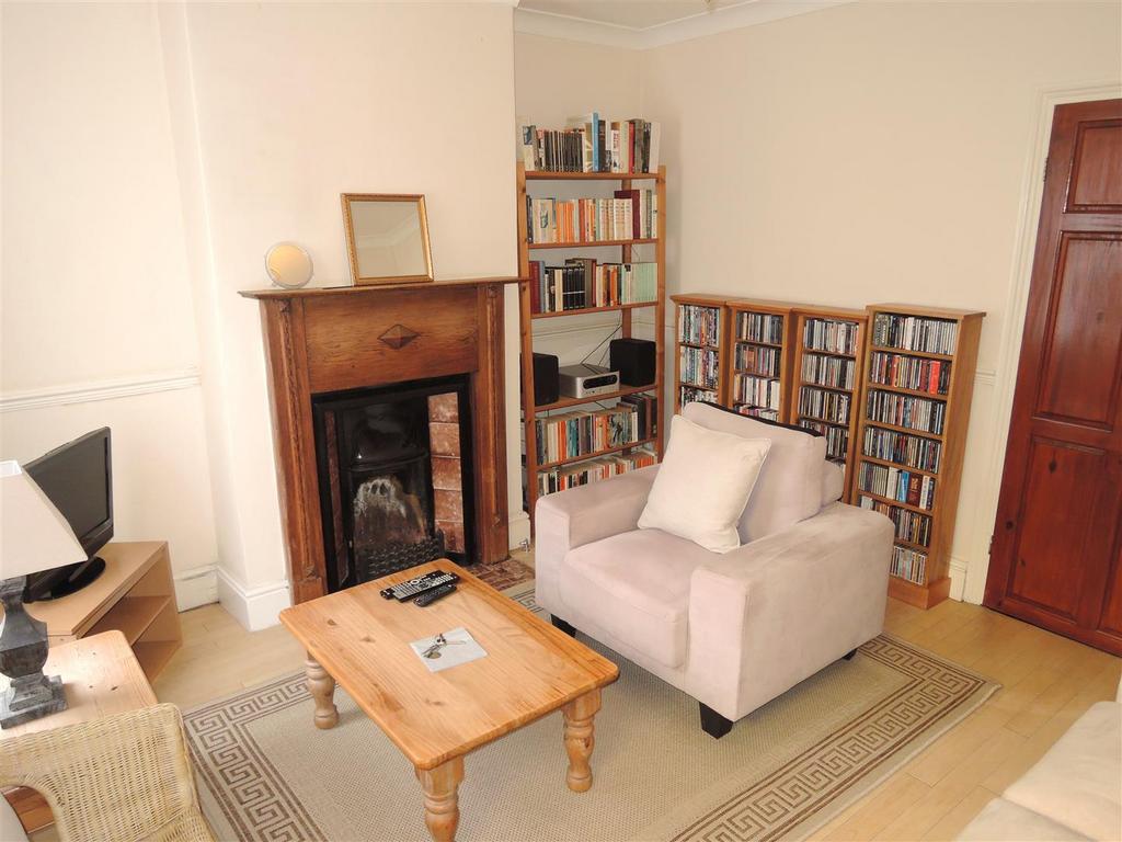 Lounge: