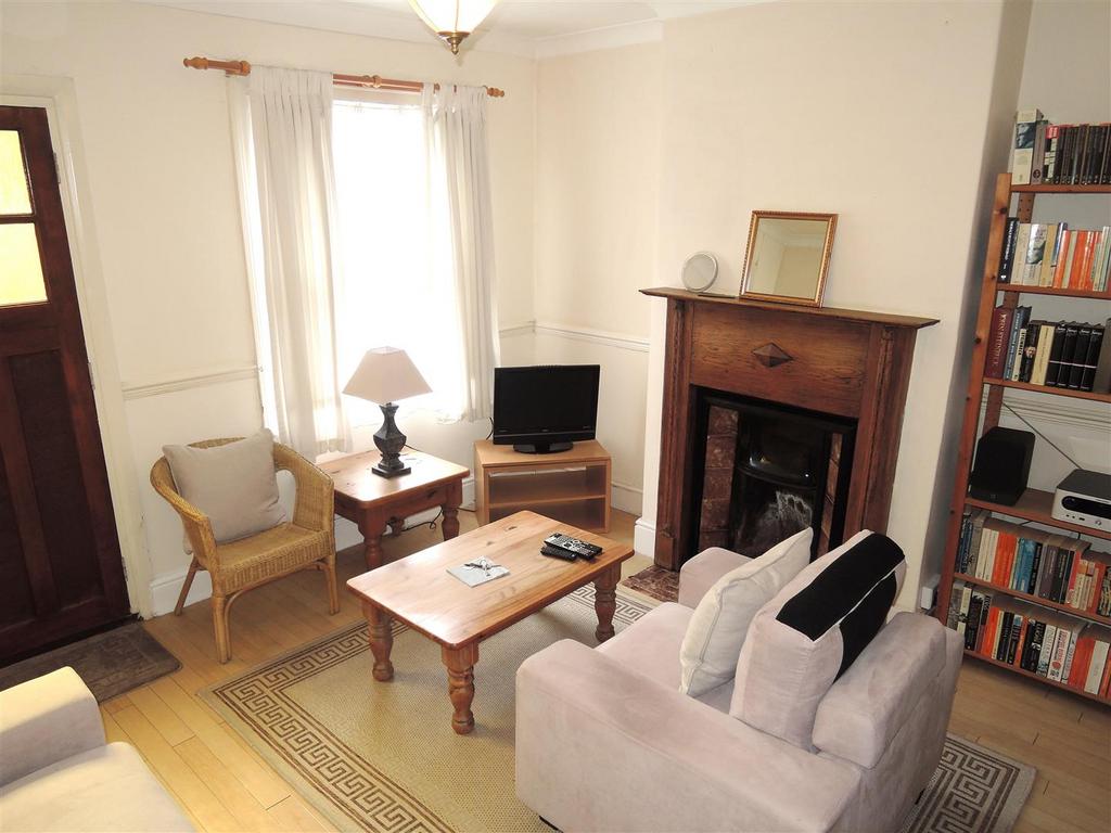 Lounge: