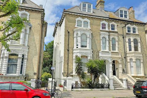 1 bedroom apartment for sale, Tisbury Road, Hove