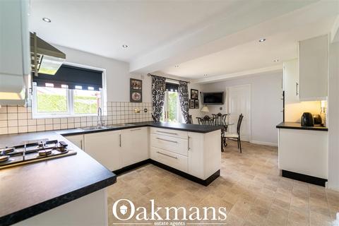 1 Bissell Close, Birmingham, B28 0XX