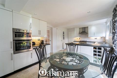 1 Bissell Close, Birmingham, B28 0XX