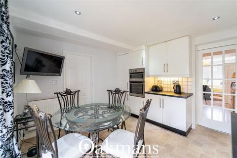 1 Bissell Close, Birmingham, B28 0XX