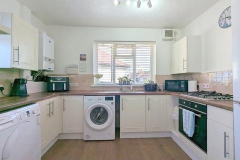 153 Burns Avenue, Feltham, TW14 9HZ