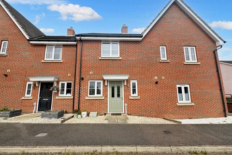 2 bedroom terraced house for sale, Buzzard Rise, Stowmarket, IP14