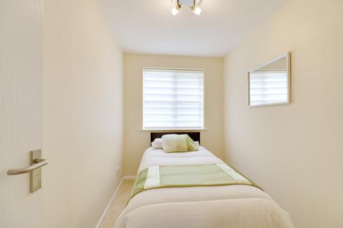 62 Laburnum Grove, South Ockendon, RM15 6RA