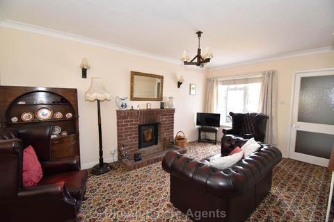 4 bedroom semi-detached house for sale, Fairthorne Gardens, Gosport