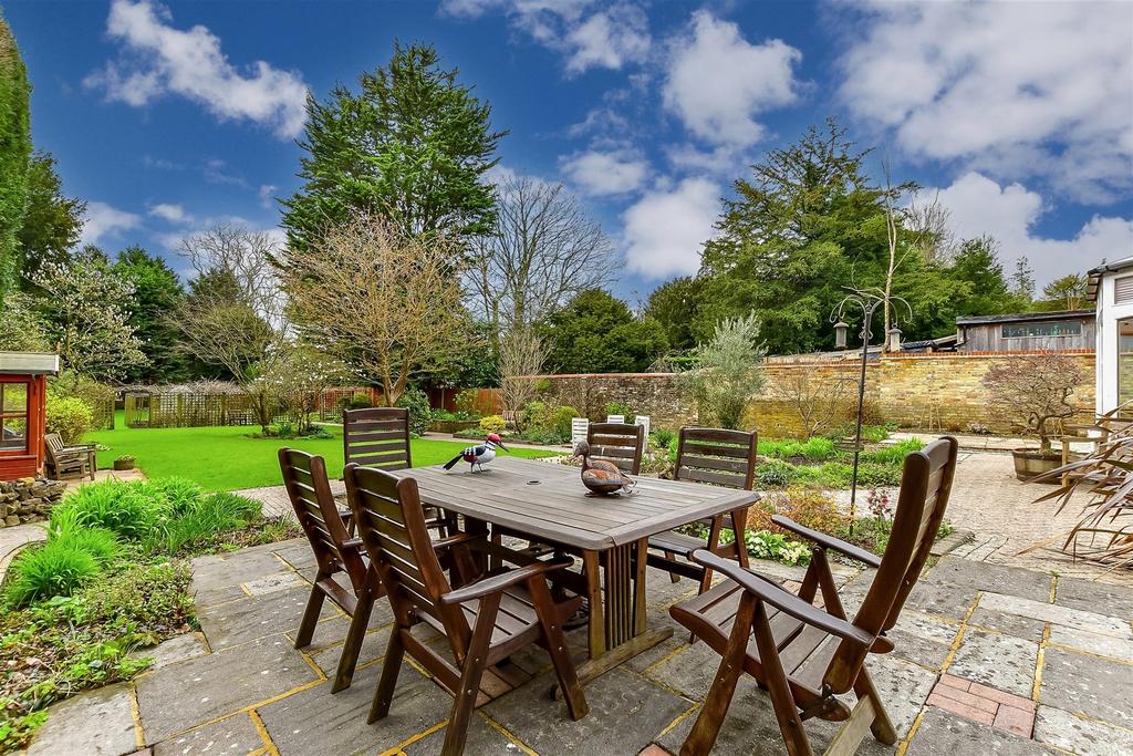 Patio / Decking