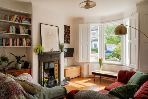 87 Frith Road, London, E11 4EX