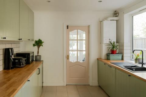 87 Frith Road, London, E11 4EX