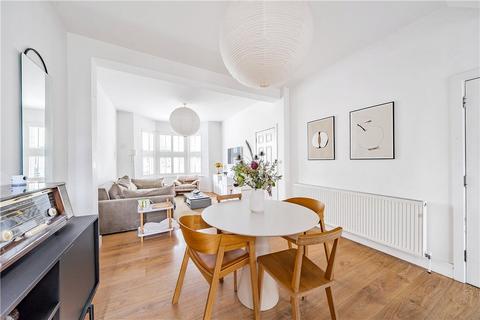 39 Adelaide Road, London, E10 5NW