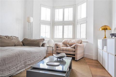 39 Adelaide Road, London, E10 5NW