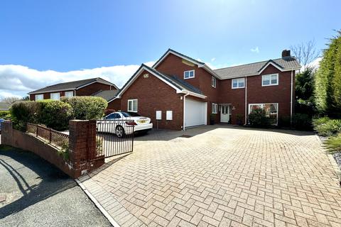 4 bedroom detached house for sale, Heolgerrig, Merthyr Tydfil CF48