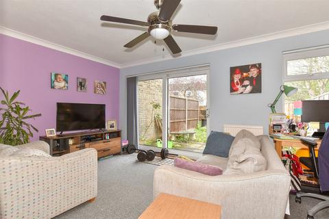 3 bedroom terraced house for sale, Farm Holt, New Ash Green, Longfield, Kent