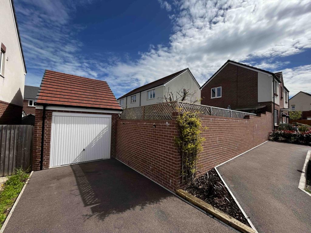 Garage &amp; Driveway
