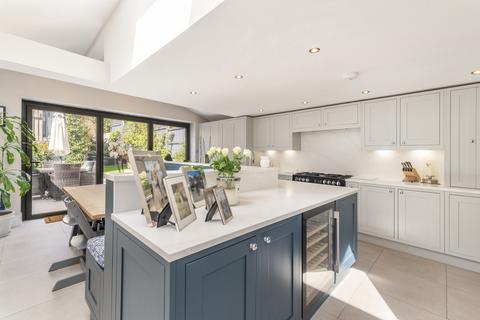 197 Malpas Road, London, SE4 1BH