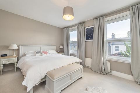 197 Malpas Road, London, SE4 1BH