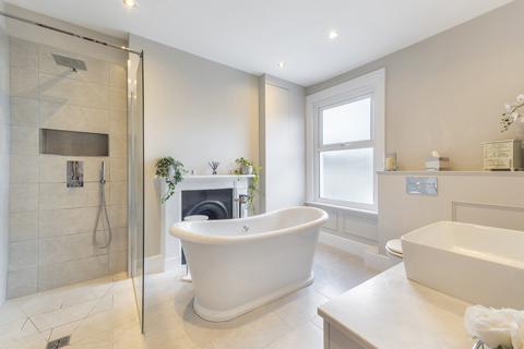 197 Malpas Road, London, SE4 1BH