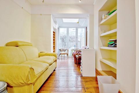 4 bedroom house for sale, Twisden Road, Dartmouth Park, London NW5
