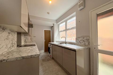 3 bedroom terraced house to rent, Grange Road, Kings Heath, Birmingham, West Midlands, B14