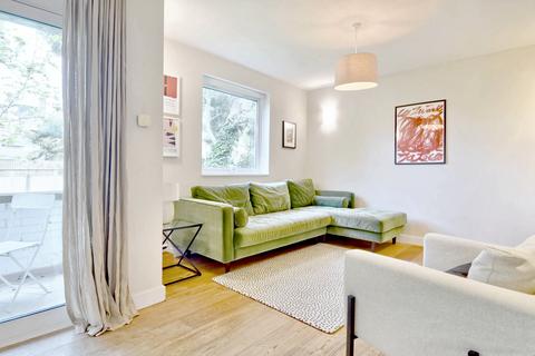 2 bedroom flat for sale, Burghley Road, Kentish Town, London NW5