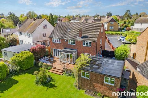 5 bedroom detached house for sale, Tabors Avenue, Chelmsford, CM2