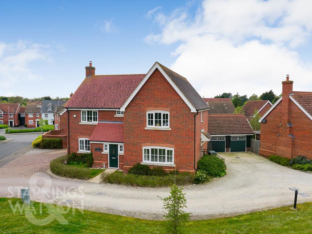 Town Farm Drive, Loddon, Norwich 5 bed detached house for sale £575,000