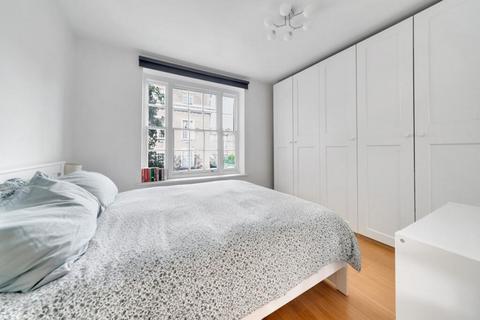 13c Richmond Grove, London, N1 2DL