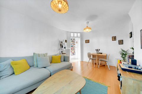 13c Richmond Grove, London, N1 2DL