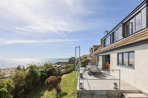 4 bedroom detached house for sale, Whitsand Bay View, Torpoint PL11
