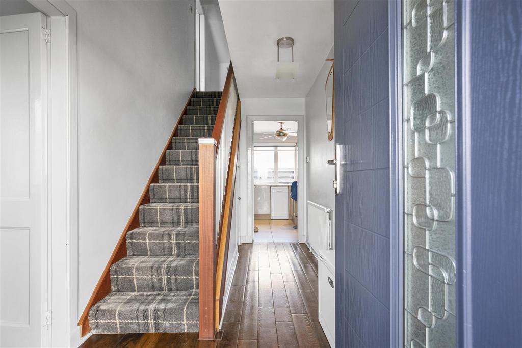 10 C Carnock Road 4.jpg