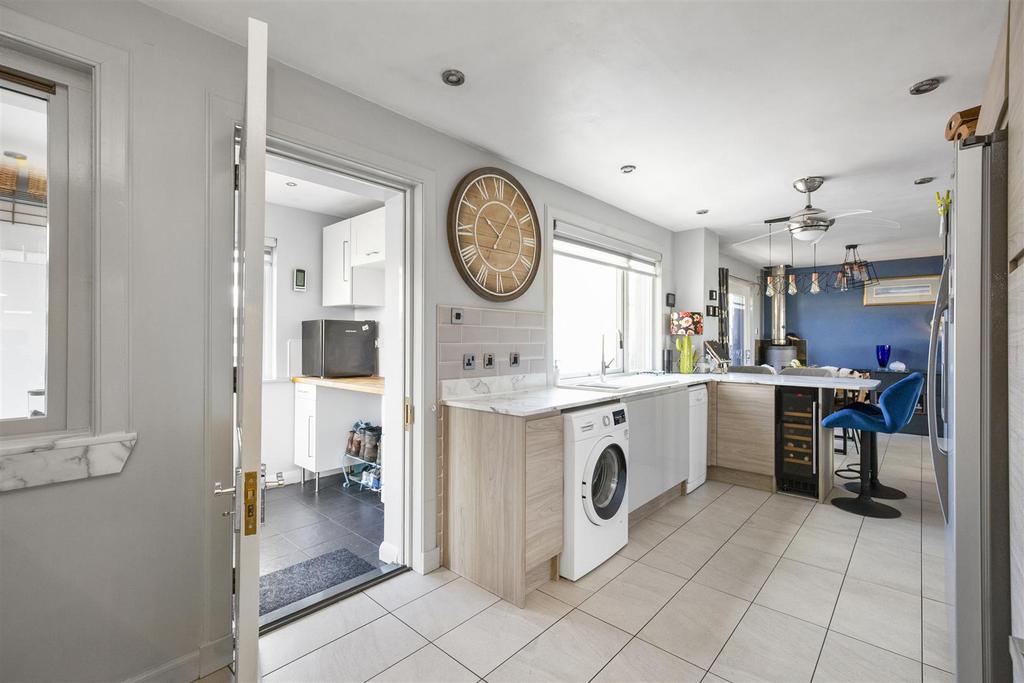 10 C Carnock Road 14.jpg