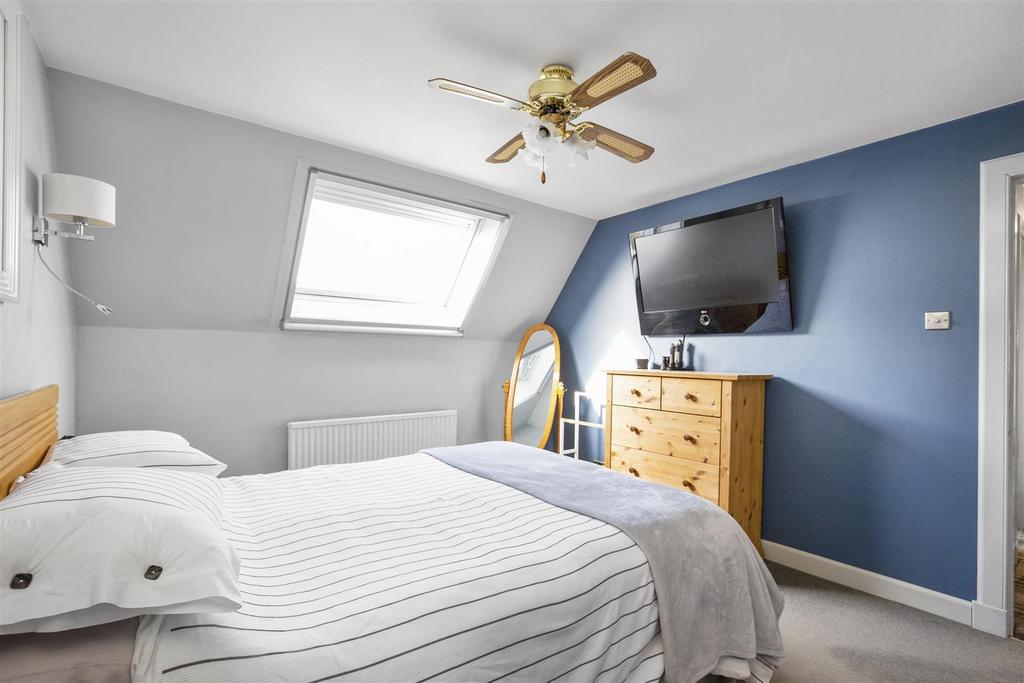 10 C Carnock Road 22.jpg