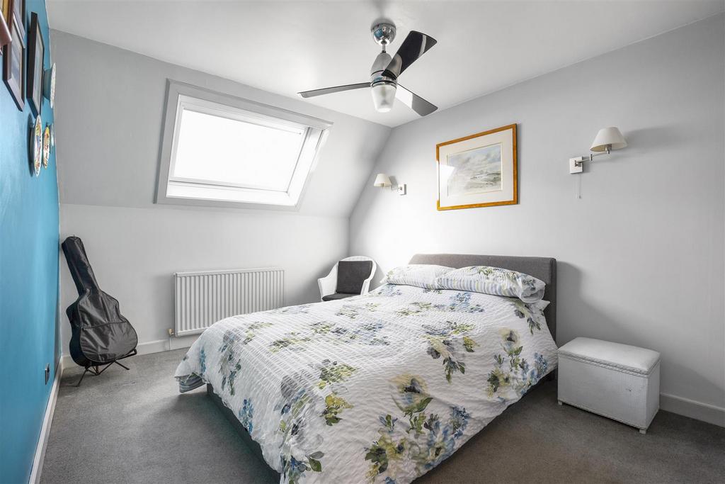 10 C Carnock Road 23.jpg