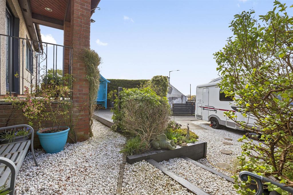 10 C Carnock Road 27.jpg