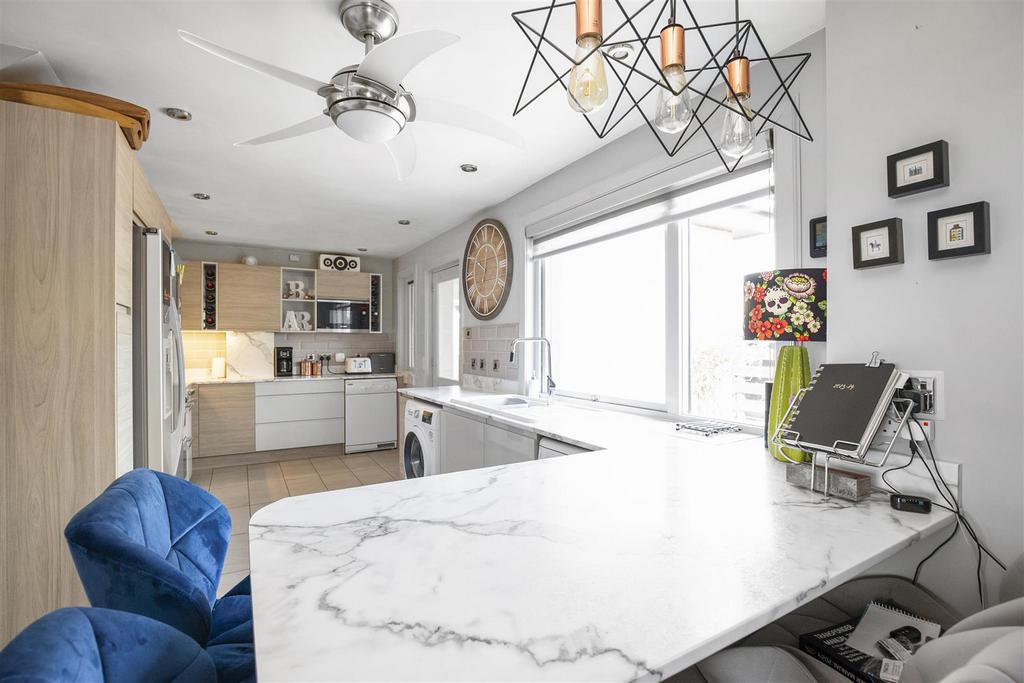 10 C Carnock Road 11.jpg