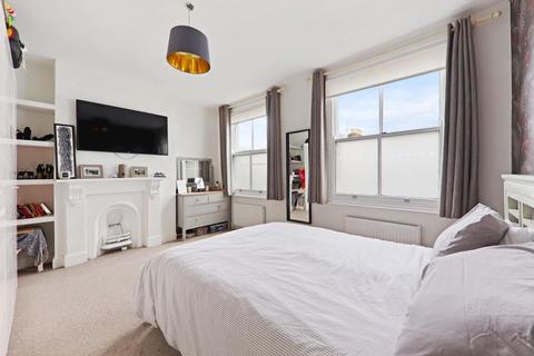 5 Watlington Grove, London, SE26 5RR