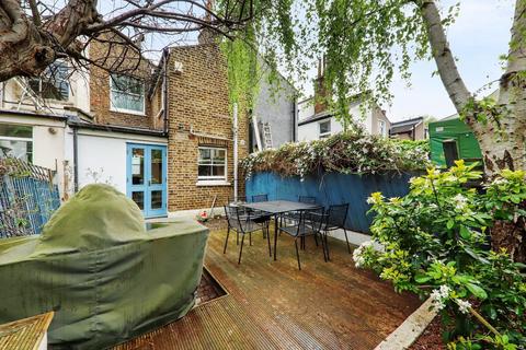 5 Watlington Grove, London, SE26 5RR