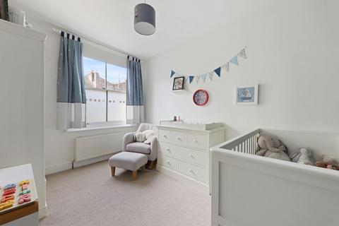 5 Watlington Grove, London, SE26 5RR