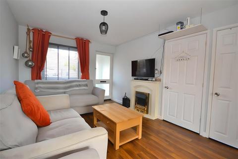 3 bedroom terraced house for sale, Princes Drive, Weymouth